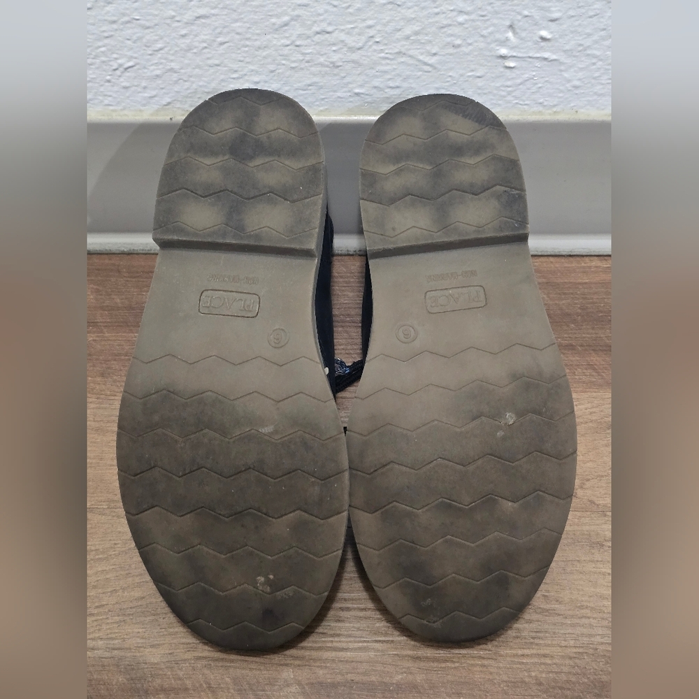 The Children's Place Black Dress Shoes - Picture 3 of 10